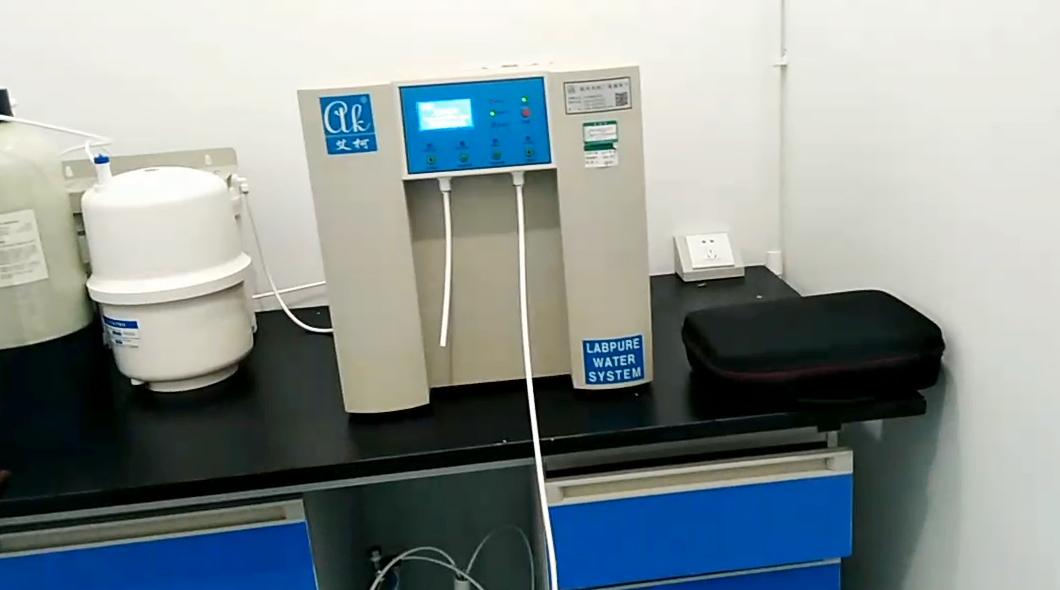 12月18日?？诮?jīng)濟(jì)學(xué)院純水設(shè)備新裝插圖1